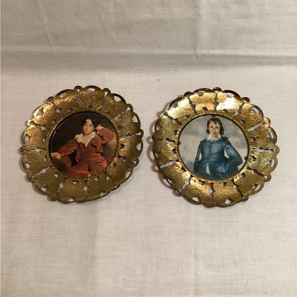 Butterfly Brass Round Picture Frame Pair Vintage Home Decor Accents MCM